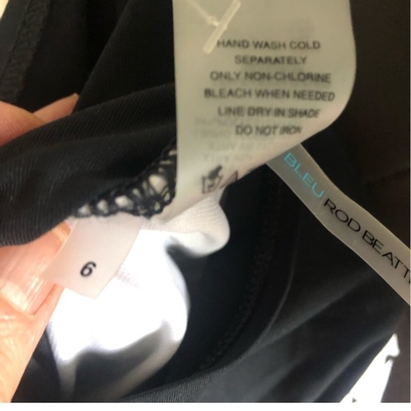 Swimsuit NWTS Bleu Rod Beattie one-piece black and white size 6 - Picture 7 of 11